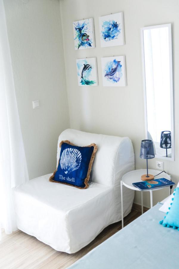 Sea Breeze Vibes Apartment เนอาเปรามอส ภายนอก รูปภาพ