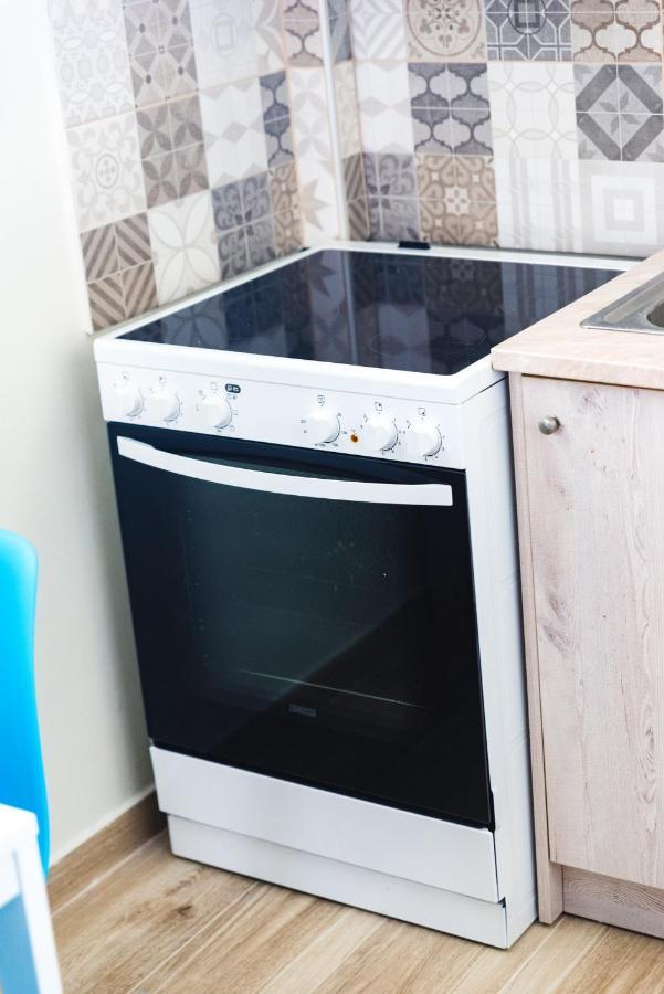 Sea Breeze Vibes Apartment เนอาเปรามอส ภายนอก รูปภาพ